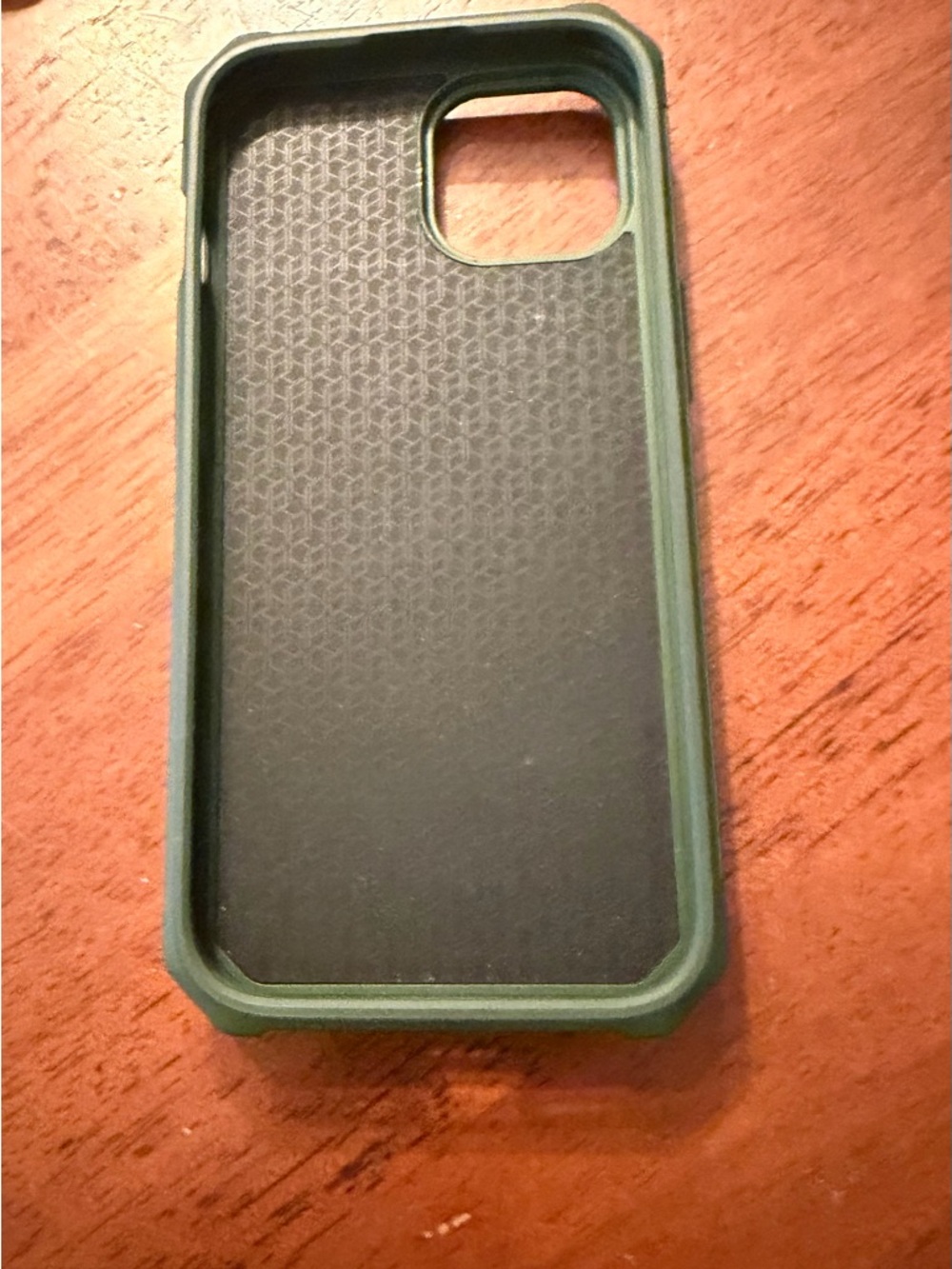 Slim Green Protective Phone Case with Built-In Camera Cover and Kickstand - Picture 2 of 7